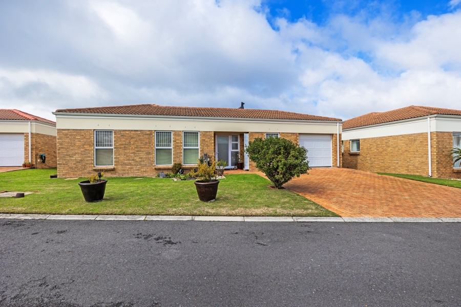 2 Bedroom Property for Sale in Protea Heights Western Cape